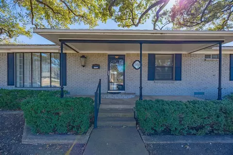 3306 Sharpview Ln, Dallas, TX 75228