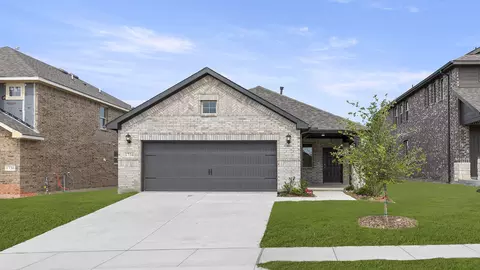 1734 Coachman Dr, Forney, TX 75126