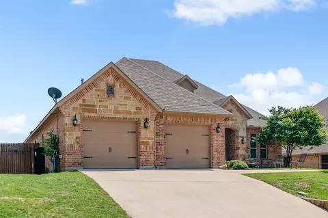 705 La Paloma Rd, Sanger, TX 76266