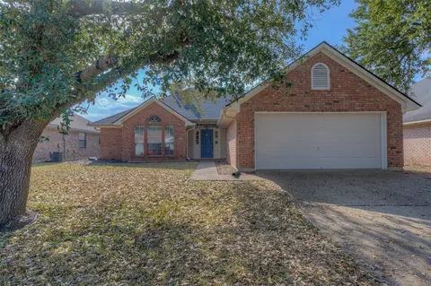5908 Stockwood St, Bossier City, LA 71111
