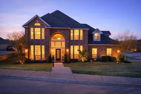 1390 Shores Blvd, Rockwall, TX 75087