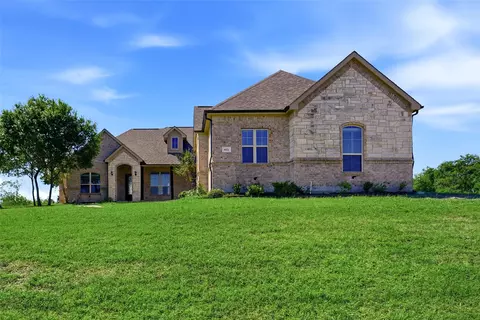 4021 J E Woody Rd, Springtown, TX 76082