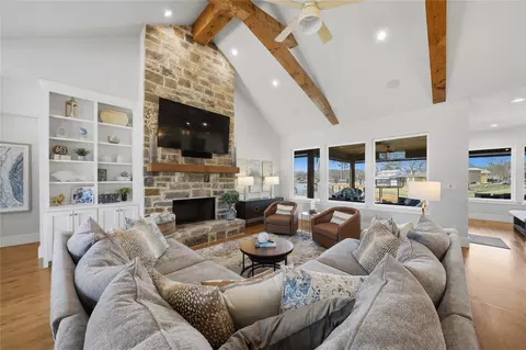 405 Rosemary Dr, Trinidad, TX 75163