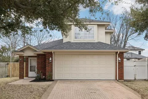 621 Renaissance Pl, Cedar Hill, TX 75104