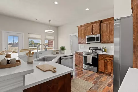 Kitchen - 899 W Cardinal St, Ector, TX 75439 photo 1 of 5