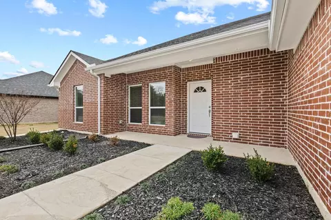 Other - 899 W Cardinal St, Ector, TX 75439 photo 1 of 6