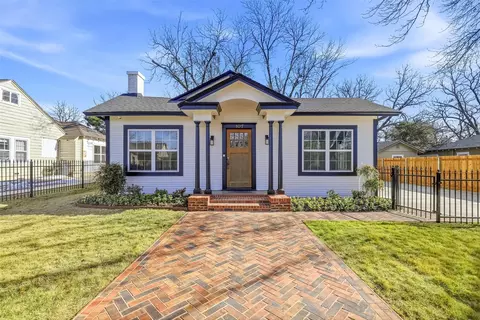 107 Sunset Dr, Cleburne, TX 76033