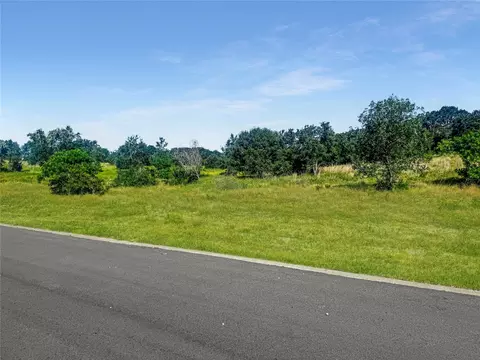8540 Douglaston Rd, Cleburne, TX 76033