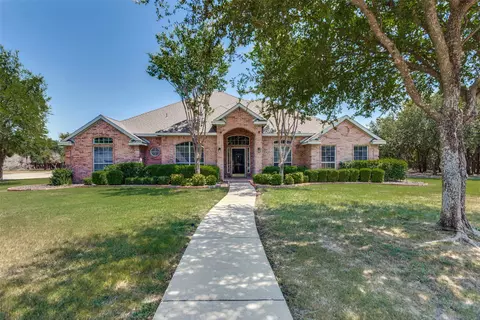 207 Highland Dr, Aledo, TX 76008