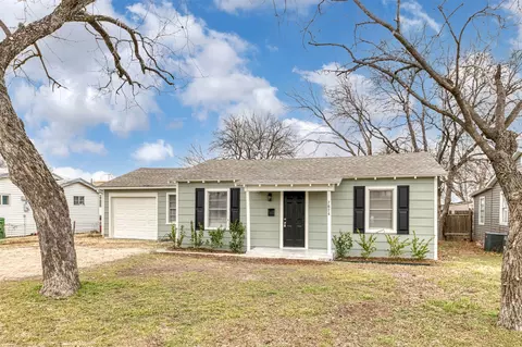 7624 Tacoma Dr, White Settlement, TX 76108
