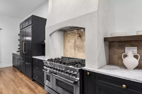 Kitchen - 7290 Tom Trl, Krum, TX 76249 photo 6 of 6