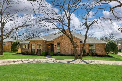 408 Moonlight Ln, Keller, TX 76248