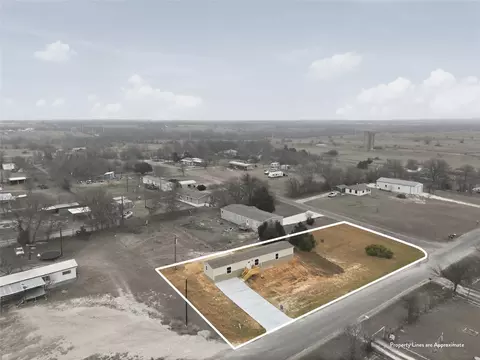224 Derek Rd, Eddy, TX 76524