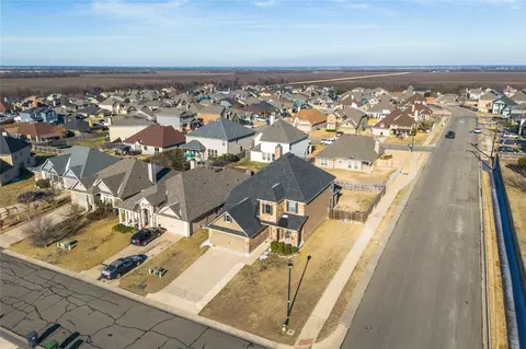 View/Area - 10864 Aurora, Waco, TX 76708 photo 7 of 9