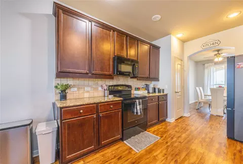 Kitchen - 10864 Aurora, Waco, TX 76708 photo 1 of 1