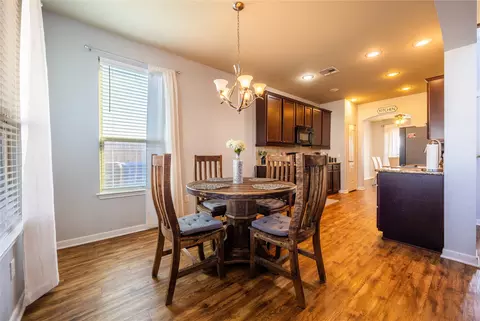 Dining - 10864 Aurora, Waco, TX 76708 photo 5 of 5