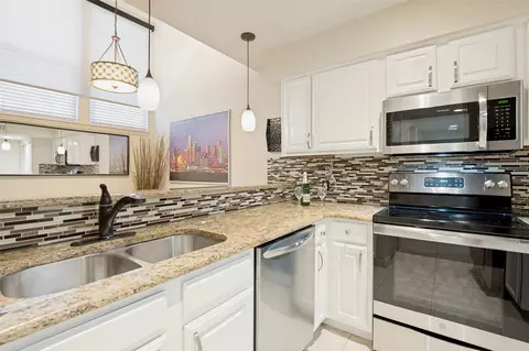 18240 Midway Rd #1704, Dallas, TX 75287