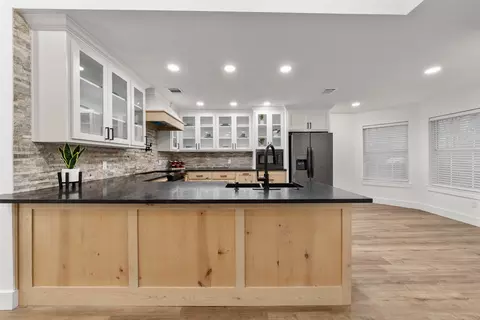 Kitchen - 417 E Spring Valley Rd, Hewitt, TX 76643 photo 1 of 3