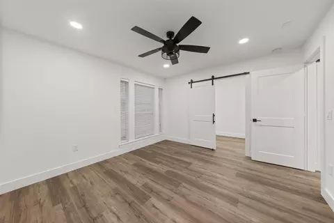 Bedroom - 417 E Spring Valley Rd, Hewitt, TX 76643 photo 3 of 3