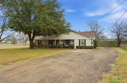Exterior - 109 E Moonlight Dr, Robinson, TX 76706 photo 6 of 6