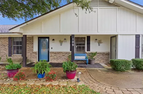 Exterior - 109 E Moonlight Dr, Robinson, TX 76706 photo 3 of 6