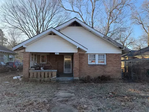 1615 W 6th St, Texarkana, TX 75501