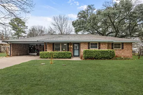 513 N 38th St, Corsicana, TX 75110