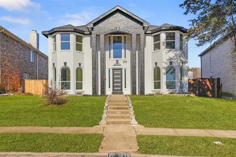 1639 Chapman St, Cedar Hill, TX 75104