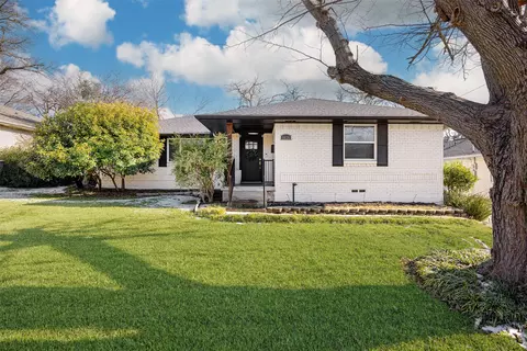 8026 Fall River Dr, Dallas, TX 75228