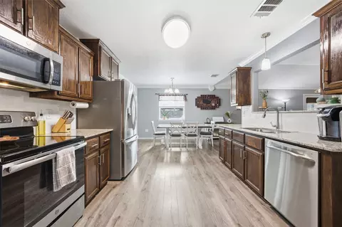 Kitchen - 10600 Lilry Rd, Waco, TX 76708 photo 1 of 2
