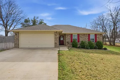 10600 Lilry Rd, Waco, TX 76708