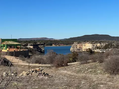 7080 W Hells Gate Dr, Strawn, TX 76475 photo 5