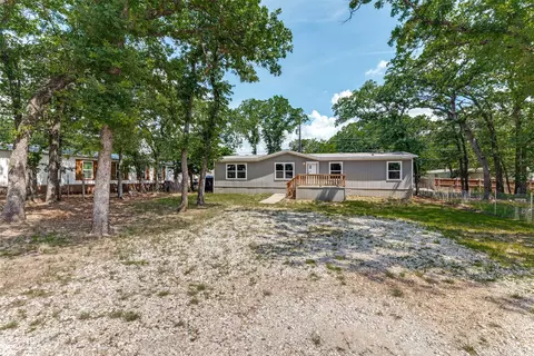 1613 Mockingbird Ln, Pelican Bay, TX 76020