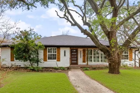 9726 Dartridge Dr, Dallas, TX 75238