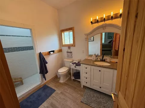 Bath - 8072 Hells Gate Loop, Strawn, TX 76475 photo 2 of 2