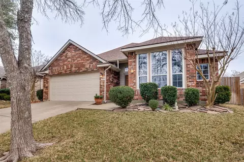8530 Quicksilver Dr, Dallas, TX 75249