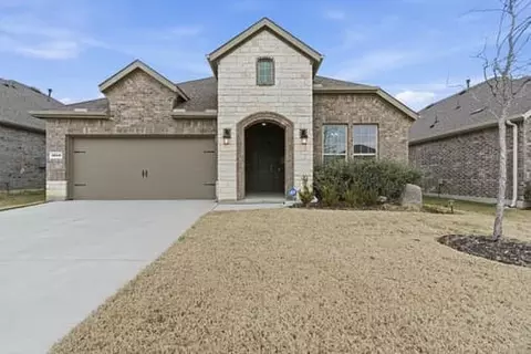 3018 Moccasin Ln, Aubrey, TX 76227