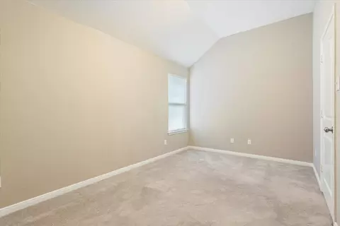 Bedroom - 10713 Burnham Dr, Waco, TX 76708 photo 3 of 4