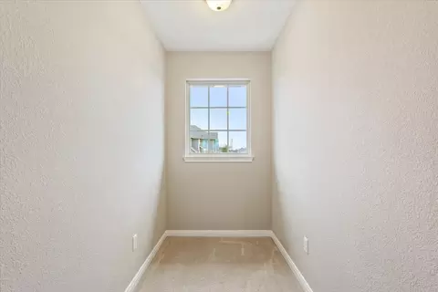 Entry Way - 10713 Burnham Dr, Waco, TX 76708 photo 3 of 4