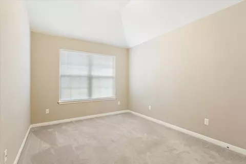 Bedroom - 10713 Burnham Dr, Waco, TX 76708 photo 2 of 4
