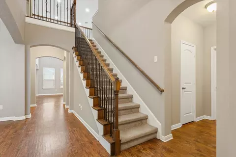 Entry Way - 10713 Burnham Dr, Waco, TX 76708 photo 1 of 4