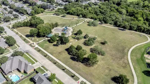 8324 Flat Rock Ct, North Richland Hills, TX 76182