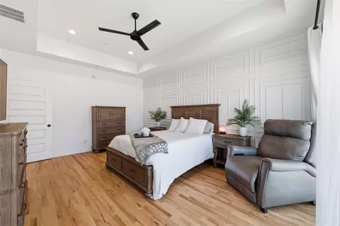 Bedroom - 941 Meadow Bend Loop S, Grapevine, TX 76051 photo 1 of 3