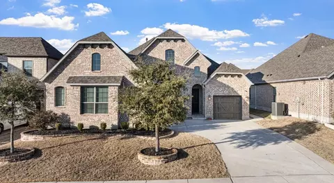 1002 Hunters Creek Dr, Rockwall, TX 75087