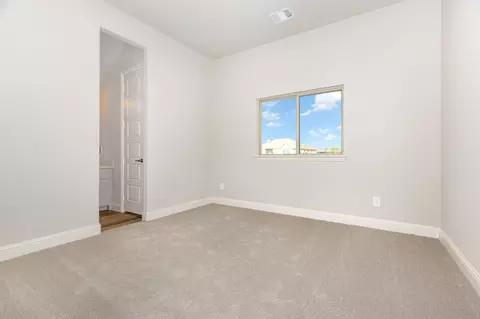 Bedroom - 1509 Lynx Loop, Forney, TX 75126 photo 8 of 9