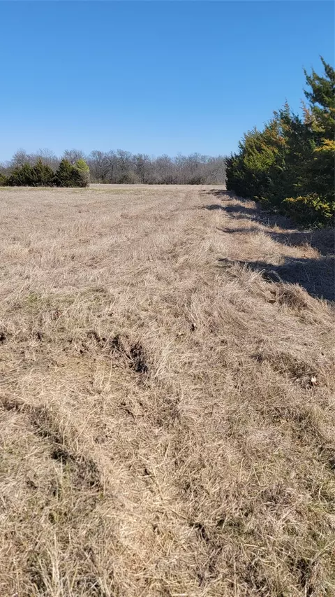 655 Ewing Rd, Ferris, TX 75125 photo 10