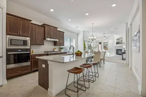 8105 Meadow Valley Dr, Mckinney, TX 75071