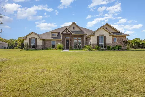 Exterior - 1512 Lynx Loop, Forney, TX 75126 photo 2 of 3