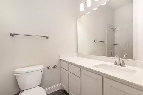 Bath - 1512 Lynx Loop, Forney, TX 75126 photo 4 of 4