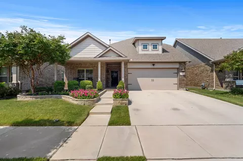 513 Gannet Trl, Argyle, TX 76226